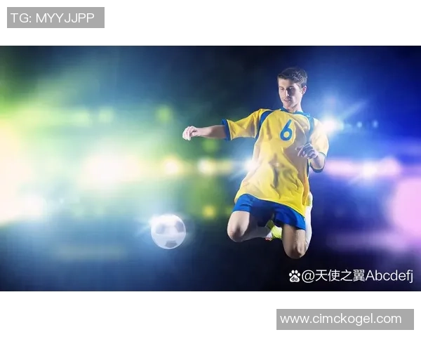 《足球动漫中的传奇球星成长之路与梦想追逐》 《足球动漫中的传奇球星成长之路与梦想追逐》