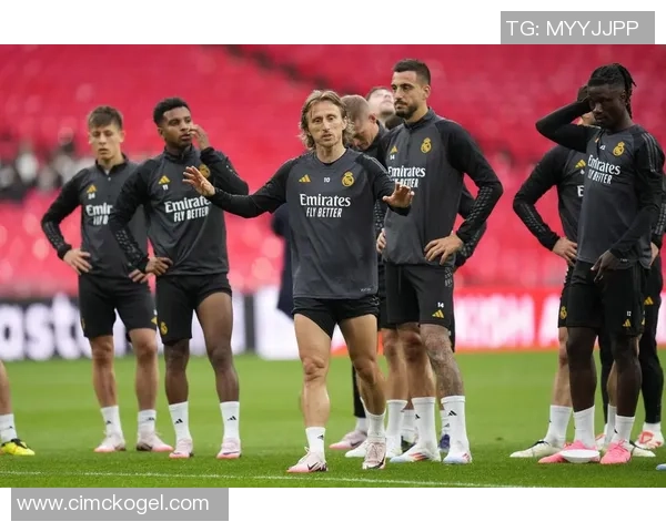 三观正且品德高尚的足球球星有哪些他们的榜样力量有哪些 三观正且品德高尚的足球球星有哪些他们的榜样力量有哪些